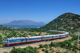Tình hình vé máy bay, vé xe, vé tàu Tết giữa mùa đại dịch COVID-19 Tình hình vé máy bay, vé xe, vé tàu Tết giữa mùa đại dịch COVID-19