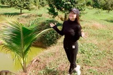 Khu vườn rộng gần 10.000 m2 bạt ngàn cây trái của Trà Ngọc Hằng Khu vườn rộng gần 10.000 m2 bạt ngàn cây trái của Trà Ngọc Hằng