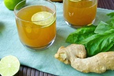 Thực hư hiệu quả của cách sử dụng gừng với thảo dược khi giao mùa để tăng sức đề kháng, sạch phổi, phòng bệnh Thực hư hiệu quả của cách sử dụng gừng với thảo dược khi giao mùa để tăng sức đề kháng, sạch phổi, phòng bệnh