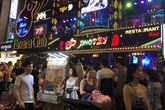 TP HCM tạm ngừng hoạt động rạp chiếu phim, quán bar, karaoke TP HCM tạm ngừng hoạt động rạp chiếu phim, quán bar, karaoke