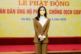 Mai Phương Thúy đại diện công ty ra Hà Nội ủng hộ 20 tỷ phòng chống COVID-19 Mai Phương Thúy đại diện công ty ra Hà Nội ủng hộ 20 tỷ phòng chống COVID-19