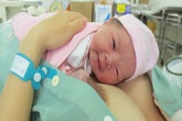 Chẳng may mẹ mắc COVID-19, có thể cho con bú không? Chẳng may mẹ mắc COVID-19, có thể cho con bú không?