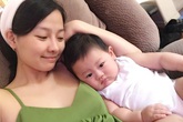 Diễn viên Khánh Hiền và cuộc sống bán hàng online ở Mỹ để nuôi con Diễn viên Khánh Hiền và cuộc sống bán hàng online ở Mỹ để nuôi con
