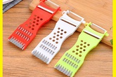Tất tần tật công dụng của 1 chiếc dao nạo rau củ chắc chắn chị em chưa hề biết tới Tất tần tật công dụng của 1 chiếc dao nạo rau củ chắc chắn chị em chưa hề biết tới