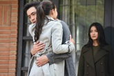 9 năm hiếm muộn mới sinh được con, ngày trở dạ vợ gọi chồng vào viện thì anh cáo bận vì phải chăm sóc người này 9 năm hiếm muộn mới sinh được con, ngày trở dạ vợ gọi chồng vào viện thì anh cáo bận vì phải chăm sóc người này