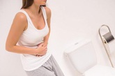 Dấu hiệu sớm "tố" bạn có thể bị ung thư bàng quang, đi khám ngay kẻo muộn Dấu hiệu sớm "tố" bạn có thể bị ung thư bàng quang, đi khám ngay kẻo muộn