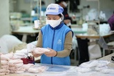 Giảm 50% lương lãnh đạo, sếp chi thêm tiền lo ăn ở cho gia đình nhân viên Giảm 50% lương lãnh đạo, sếp chi thêm tiền lo ăn ở cho gia đình nhân viên
