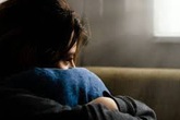 Người đàn bà xinh đẹp hai lần sinh nở cho hai người đàn ông mà chưa một lần được mặc áo cưới Người đàn bà xinh đẹp hai lần sinh nở cho hai người đàn ông mà chưa một lần được mặc áo cưới