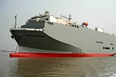 Lấy mẫu xét nghiệm thuyền viên và phun khử toàn bộ tàu có thuyền trưởng tử vong ở Hải Phòng Lấy mẫu xét nghiệm thuyền viên và phun khử toàn bộ tàu có thuyền trưởng tử vong ở Hải Phòng