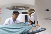 Đột phá trong điều trị ung thư chuẩn quốc tế Đột phá trong điều trị ung thư chuẩn quốc tế