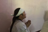 Vụ nhà thầu tự ý thuê xe chở thi thể công nhân về quê: Nỗi đau người ở lại Vụ nhà thầu tự ý thuê xe chở thi thể công nhân về quê: Nỗi đau người ở lại