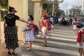 Học sinh Quảng Ninh trở lại trường sau đợt nghỉ dịch COVID-19 Học sinh Quảng Ninh trở lại trường sau đợt nghỉ dịch COVID-19