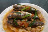 Kho với nước của quả này, cá nục rục xương ngon như tưởng tượng, ăn mãi không thấy chán Kho với nước của quả này, cá nục rục xương ngon như tưởng tượng, ăn mãi không thấy chán
