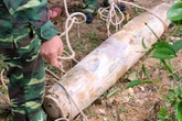 Hà Tĩnh: Phát hiện bom "khủng" trong lúc đào ao Hà Tĩnh: Phát hiện bom "khủng" trong lúc đào ao