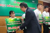 Nutifood trao học bổng toàn phần cho sinh viên đại học Quốc gia TP.HCM Nutifood trao học bổng toàn phần cho sinh viên đại học Quốc gia TP.HCM