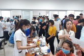 Hàng trăm người hiến máu cứu nạn nhân vụ tai nạn thảm khốc khiến 15 người tử vong Hàng trăm người hiến máu cứu nạn nhân vụ tai nạn thảm khốc khiến 15 người tử vong