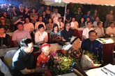 Xúc động hình ảnh thắp nến tri ân các Anh hùng, liệt sĩ tại Hà Nội Xúc động hình ảnh thắp nến tri ân các Anh hùng, liệt sĩ tại Hà Nội