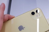 iPhone 11 xách tay giá rẻ tràn về Việt Nam nhưng bạn không nên mua iPhone 11 xách tay giá rẻ tràn về Việt Nam nhưng bạn không nên mua