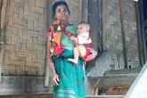 Đấu tranh đẩy lùi tội phạm mua bán người ra khỏi xã hội Đấu tranh đẩy lùi tội phạm mua bán người ra khỏi xã hội