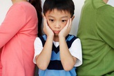Sai lầm tai hại khi cố sống chung vì con, để lại hậu quả nặng nề cho đưa trẻ mà không biết Sai lầm tai hại khi cố sống chung vì con, để lại hậu quả nặng nề cho đưa trẻ mà không biết