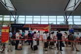 Vietjet đưa hơn 800 khách từ tâm dịch Đà Nẵng trở về nhà Vietjet đưa hơn 800 khách từ tâm dịch Đà Nẵng trở về nhà