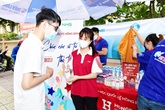 Đồng hành chống dịch cùng cả nước, Lifebuoy hỗ trợ hơn 29.000 sản phẩm đến khu cách li, điểm thi, ga tàu Đồng hành chống dịch cùng cả nước, Lifebuoy hỗ trợ hơn 29.000 sản phẩm đến khu cách li, điểm thi, ga tàu