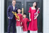 Căn bếp sang chảnh có tông màu “độc” trong biệt thự 2 triệu đô của Đăng Khôi, bước vào ai cũng ngỡ như đang ở khách sạn 5 sao Căn bếp sang chảnh có tông màu “độc” trong biệt thự 2 triệu đô của Đăng Khôi, bước vào ai cũng ngỡ như đang ở khách sạn 5 sao