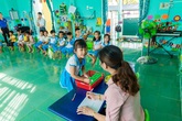 Muôn vàn tâm tư của bố mẹ khi trẻ tựu trường mùa dịch Muôn vàn tâm tư của bố mẹ khi trẻ tựu trường mùa dịch