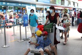 Bố trí 2 chuyến bay để du khách 'mắc kẹt' rời Đà Nẵng Bố trí 2 chuyến bay để du khách 'mắc kẹt' rời Đà Nẵng