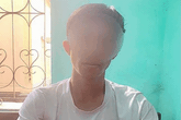 Quảng Bình: Quay phim, chụp lén cô giáo đang tắm để tống tiền Quảng Bình: Quay phim, chụp lén cô giáo đang tắm để tống tiền