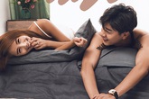 Trước khi đi ngủ nếu chồng bạn có 4 hành động nhỏ này, chứng tỏ anh ấy không thể rời xa bạn dù chỉ một đêm và hôn nhân sẽ bền lâu mỹ mãn Trước khi đi ngủ nếu chồng bạn có 4 hành động nhỏ này, chứng tỏ anh ấy không thể rời xa bạn dù chỉ một đêm và hôn nhân sẽ bền lâu mỹ mãn