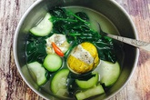 Trứng lộn nấu với loại quả này thành món ngọt, ngon, bổ dưỡng, chồng con ăn sạch nồi Trứng lộn nấu với loại quả này thành món ngọt, ngon, bổ dưỡng, chồng con ăn sạch nồi