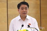 Ông Nguyễn Đức Chung đang được gia đình làm thủ tục xin tại ngoại Ông Nguyễn Đức Chung đang được gia đình làm thủ tục xin tại ngoại