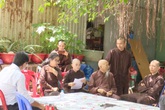 Các bé sống ở Tịnh thất Bồng Lai không phải trẻ mồ côi Các bé sống ở Tịnh thất Bồng Lai không phải trẻ mồ côi