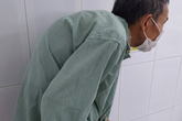 Phẫu thuật cho bệnh nhân bị gù 90 độ Phẫu thuật cho bệnh nhân bị gù 90 độ