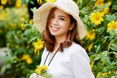 Ngày đầu năm ghé thăm những góc nhỏ dịu dàng sắc hoa trong căn nhà ấm cúng của bà mẹ trẻ Hà Nội Ngày đầu năm ghé thăm những góc nhỏ dịu dàng sắc hoa trong căn nhà ấm cúng của bà mẹ trẻ Hà Nội