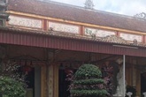 Kì lạ 3 đứa trẻ liên tiếp bị "bỏ rơi" tại chùa chỉ trong thời gian ngắn, một trong 3 lại được gia đình trình báo mất tích Kì lạ 3 đứa trẻ liên tiếp bị "bỏ rơi" tại chùa chỉ trong thời gian ngắn, một trong 3 lại được gia đình trình báo mất tích