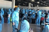 Hơn 300 công dân Việt Nam về nước Hơn 300 công dân Việt Nam về nước