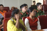 Cuộc đời cay đắng của cô bé bị lừa bán và làm mẹ ở tuổi 15 Cuộc đời cay đắng của cô bé bị lừa bán và làm mẹ ở tuổi 15