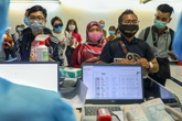 3.000 người nước ngoài được cấp phép vào TP HCM 3.000 người nước ngoài được cấp phép vào TP HCM