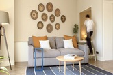 Căn hộ 45m² "lột xác" đẹp tinh tế và hiện đại nhờ cặp vợ chồng yêu thích trang trí nhà cửa Căn hộ 45m² "lột xác" đẹp tinh tế và hiện đại nhờ cặp vợ chồng yêu thích trang trí nhà cửa