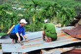 Thanh niên Quảng Nam đem sức trẻ giúp dân sau bão lũ Thanh niên Quảng Nam đem sức trẻ giúp dân sau bão lũ