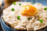 Nguyên liệu này chợ nào cũng có, dùng làm thịt hấp thì ngon "hết hồn"! Nguyên liệu này chợ nào cũng có, dùng làm thịt hấp thì ngon "hết hồn"!