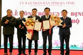 Hà Tĩnh công bố quyết định bổ nhiệm 2 Phó Giám đốc Sở Y tế Hà Tĩnh công bố quyết định bổ nhiệm 2 Phó Giám đốc Sở Y tế