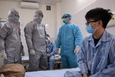 Theo dõi sát sức khoẻ nam nhân viên sân bay Vân Đồn mắc COVID-19 đề phòng diễn biến nặng Theo dõi sát sức khoẻ nam nhân viên sân bay Vân Đồn mắc COVID-19 đề phòng diễn biến nặng