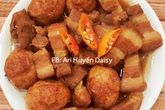 Thịt kho tàu thêm vài giọt này, thành phẩm trong veo, thơm phức, ăn đến đâu tan trong miệng đến đấy Thịt kho tàu thêm vài giọt này, thành phẩm trong veo, thơm phức, ăn đến đâu tan trong miệng đến đấy