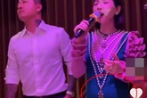 Rộ nghi vấn Lệ Quyên mang thai khi lộ vòng 2 lớn bất thường Rộ nghi vấn Lệ Quyên mang thai khi lộ vòng 2 lớn bất thường