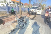 Tài xế ô tô tải buồn ngủ gây tai nạn giữa phố Đà Lạt Tài xế ô tô tải buồn ngủ gây tai nạn giữa phố Đà Lạt