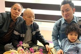Tùng Dương chia sẻ về cụ 110 tuổi, con cháu toàn làm nghệ thuật Tùng Dương chia sẻ về cụ 110 tuổi, con cháu toàn làm nghệ thuật