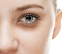 Bắt mạch sức khỏe lá gan qua dấu hiệu trên mặt Bắt mạch sức khỏe lá gan qua dấu hiệu trên mặt